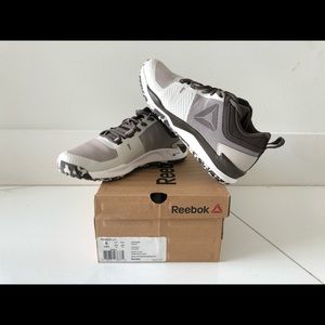 Reebok JJ I